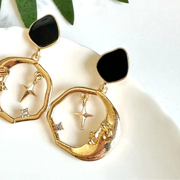 2/$30🌵 Starry Night Crescent Moon Earrings Gothic Celestial Boho Jewelry NEW - Picture 5 of 12